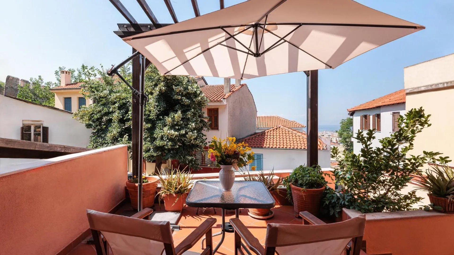 Centaurus Apartment In Old Town テッサロニキ ギリシャ